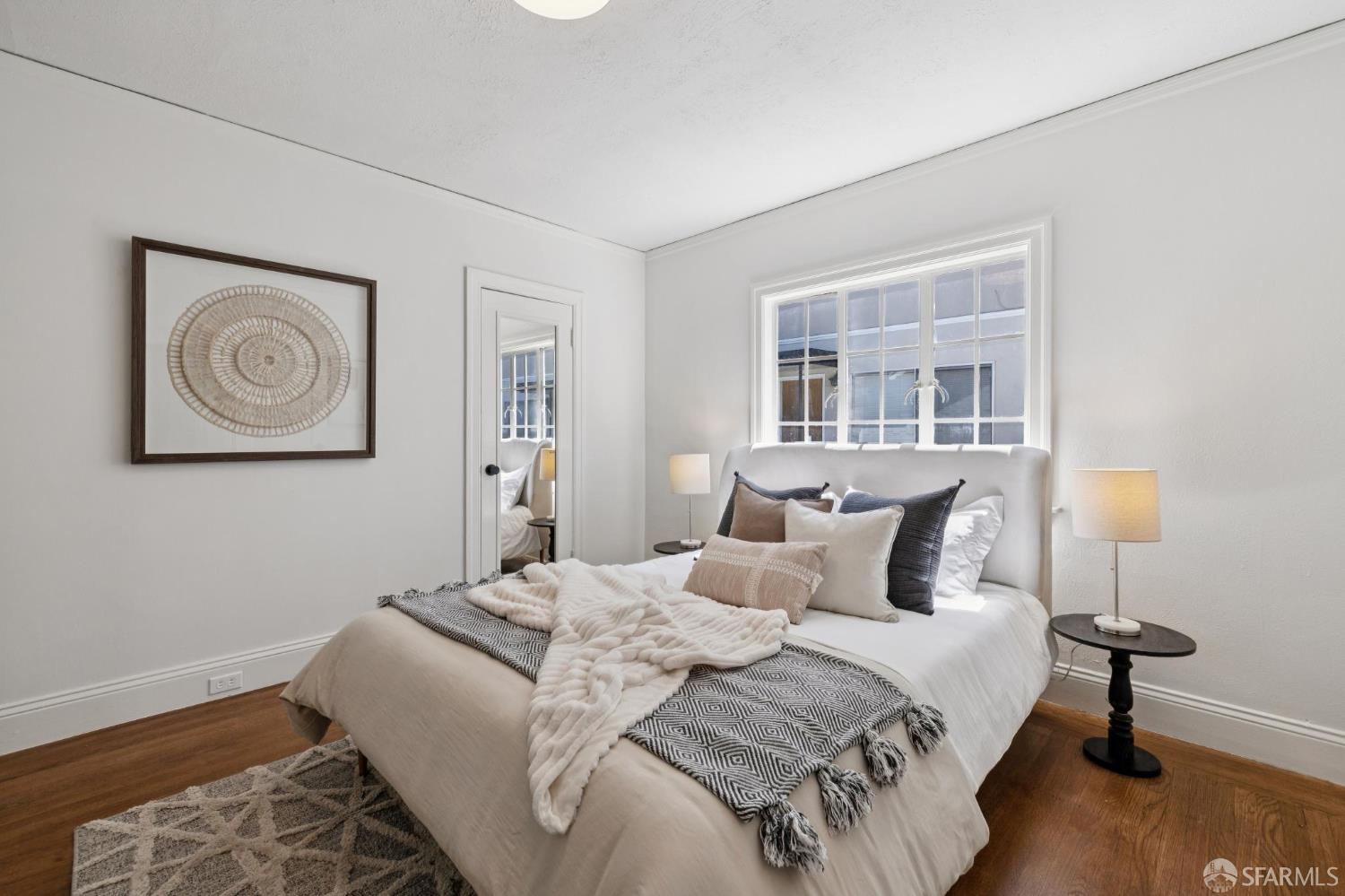 Detail Gallery Image 28 of 76 For 1115 Capuchino Ave, Burlingame,  CA 94010 - 4 Beds | 2 Baths