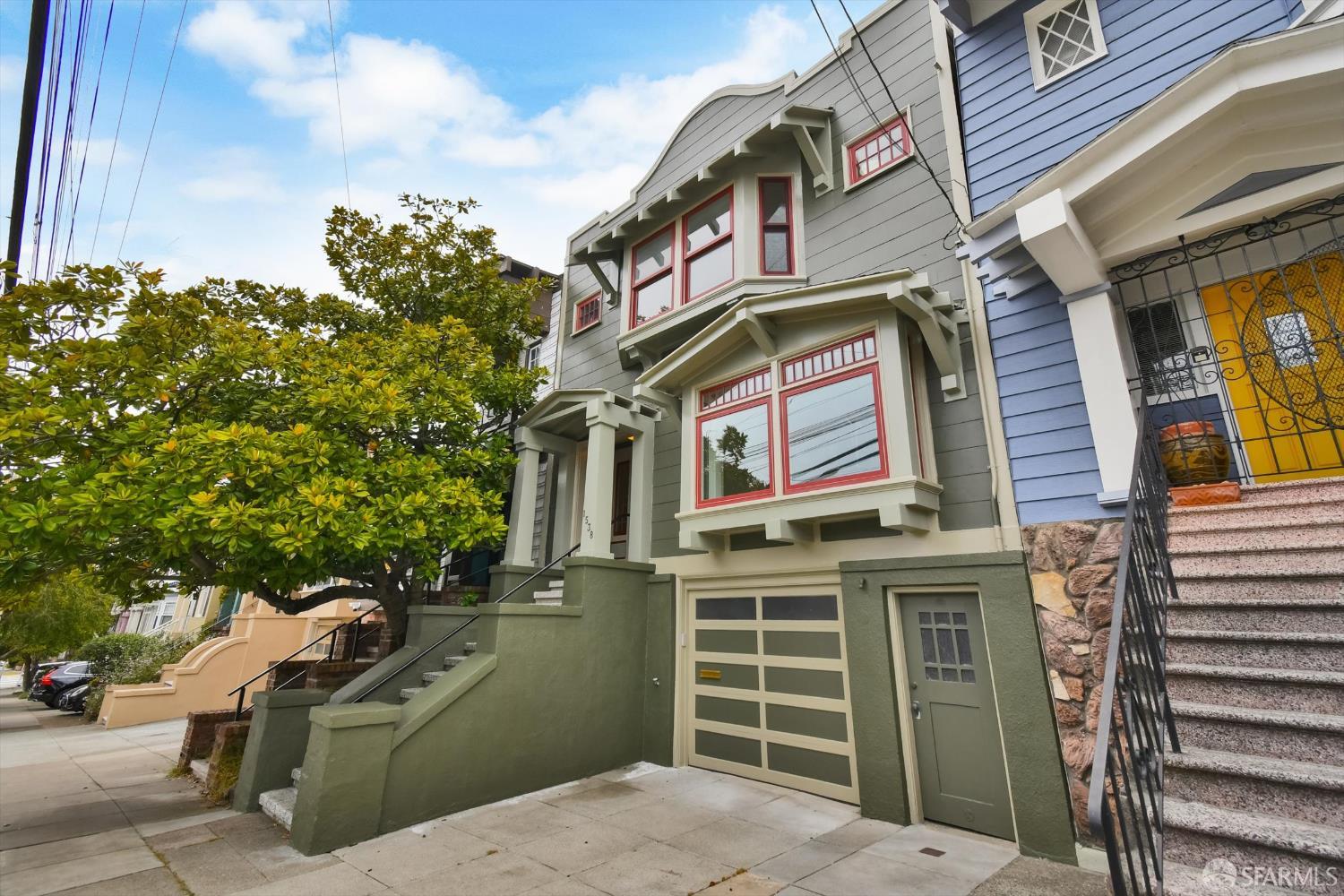 Detail Gallery Image 1 of 1 For 1538 7th Ave, San Francisco,  CA 94122 - 3 Beds | 2 Baths