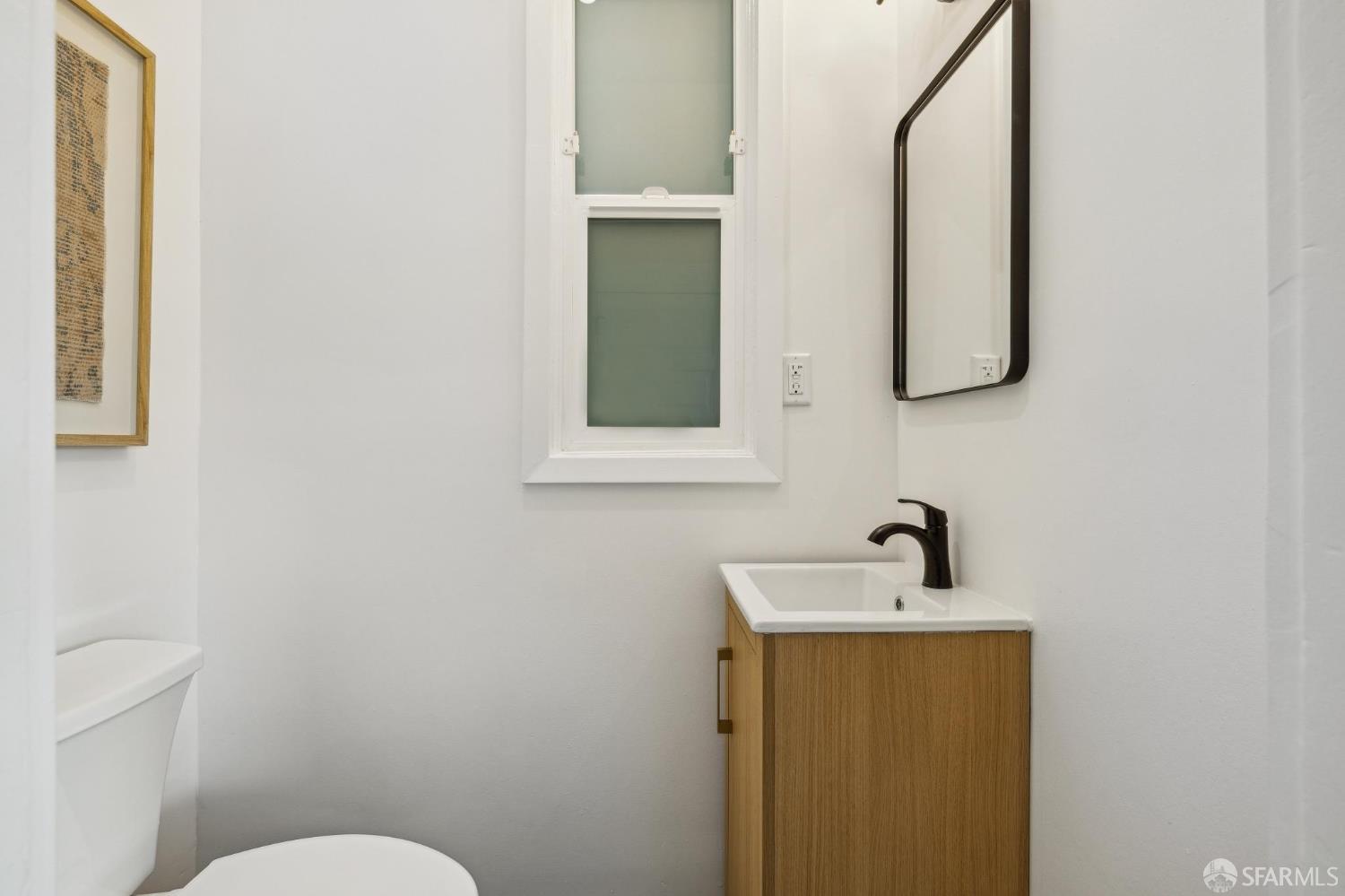 Detail Gallery Image 14 of 20 For 43 Sussex St, San Francisco,  CA 94131 - 2 Beds | 1/1 Baths