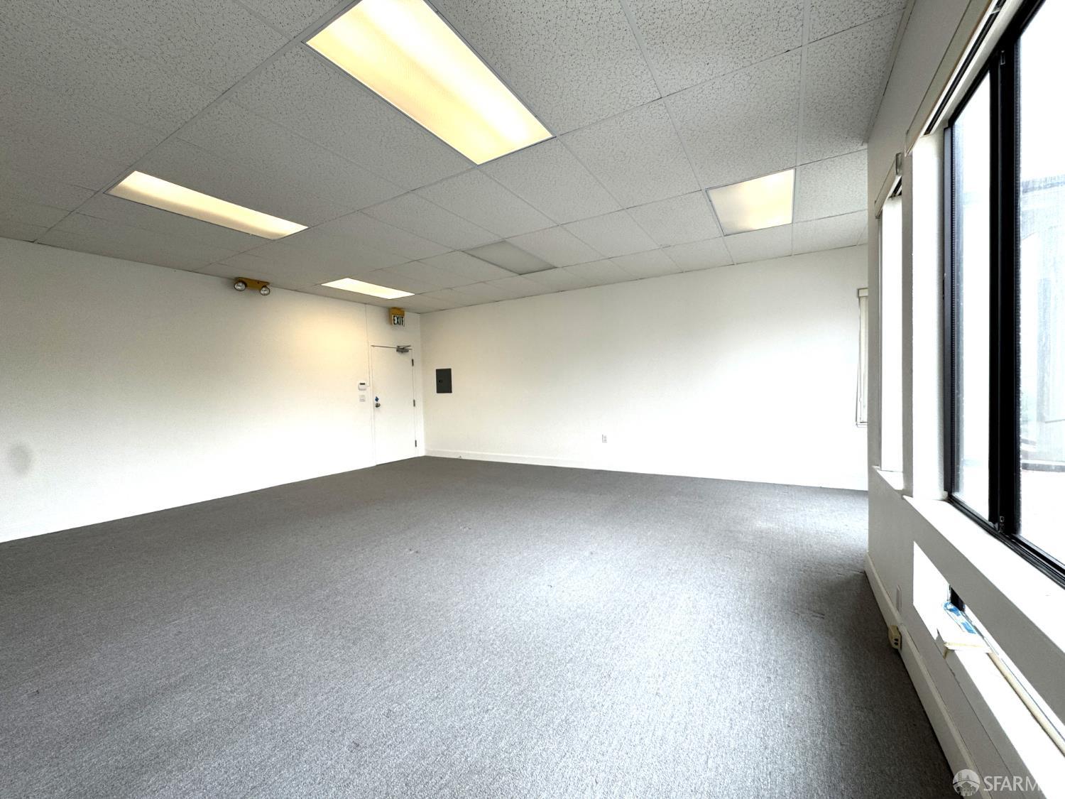 Detail Gallery Image 3 of 19 For 2323 Noriega St #202,  San Francisco,  CA 94122 - – Beds | – Baths