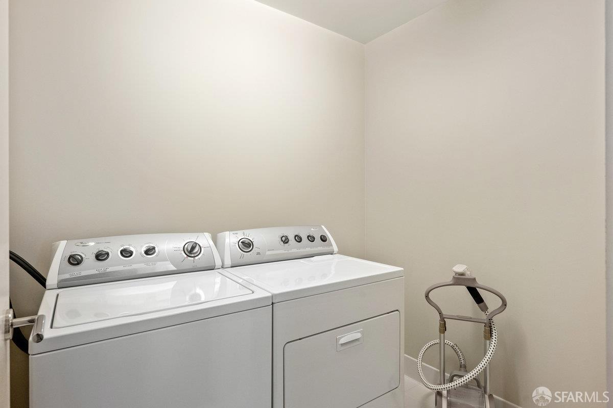 Photo #19: 425059471 Listing: Photo #19