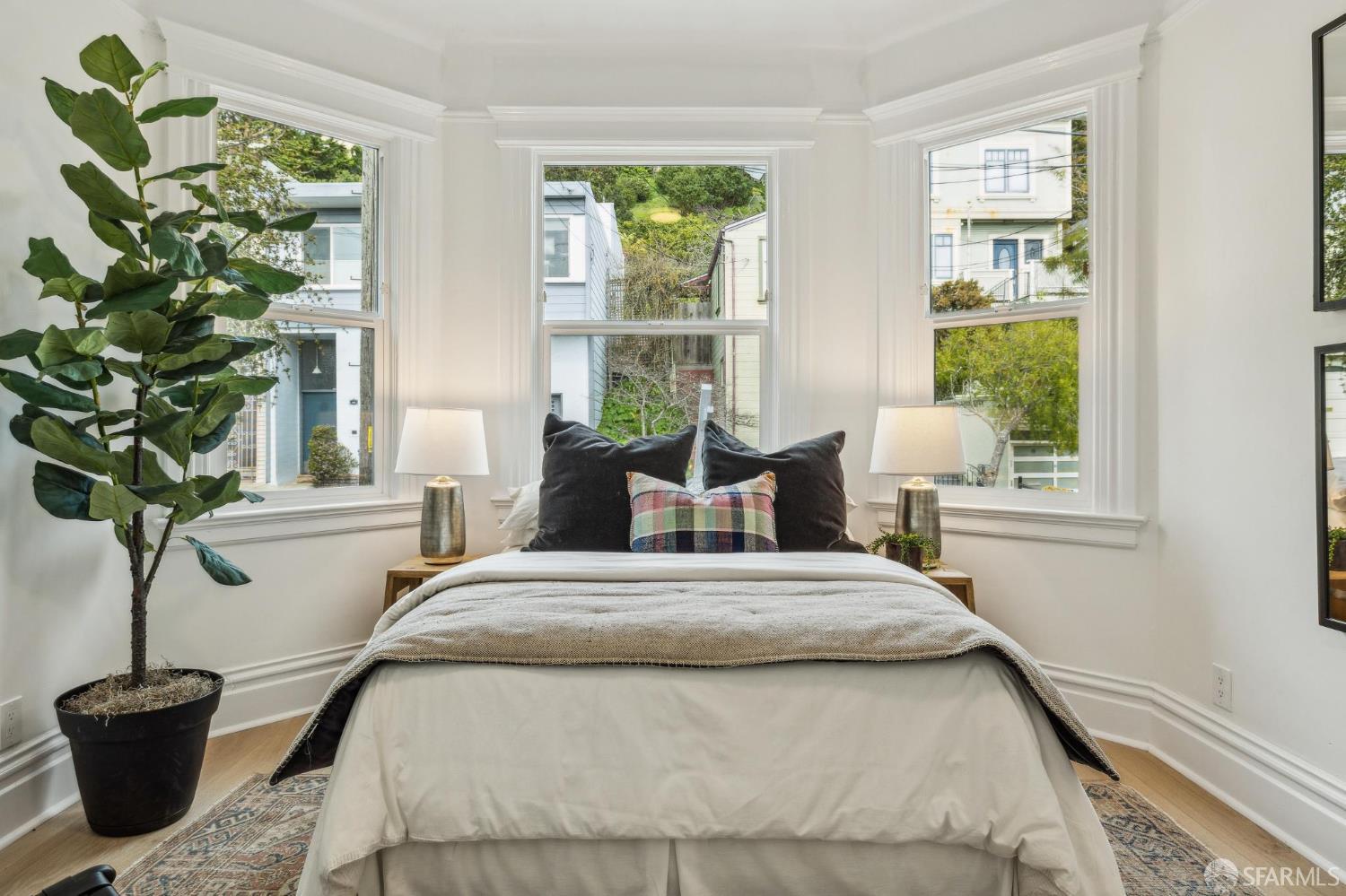 Detail Gallery Image 16 of 20 For 43 Sussex St, San Francisco,  CA 94131 - 2 Beds | 1/1 Baths