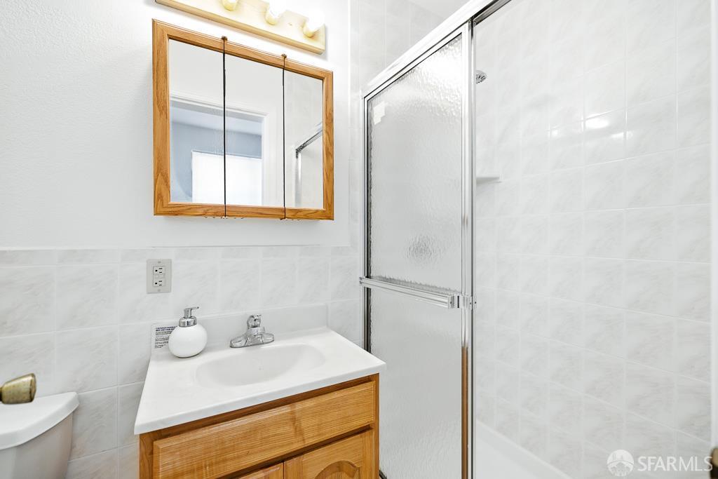 Detail Gallery Image 35 of 48 For 597 Lincoln Way, San Francisco,  CA 94122 - – Beds | – Baths