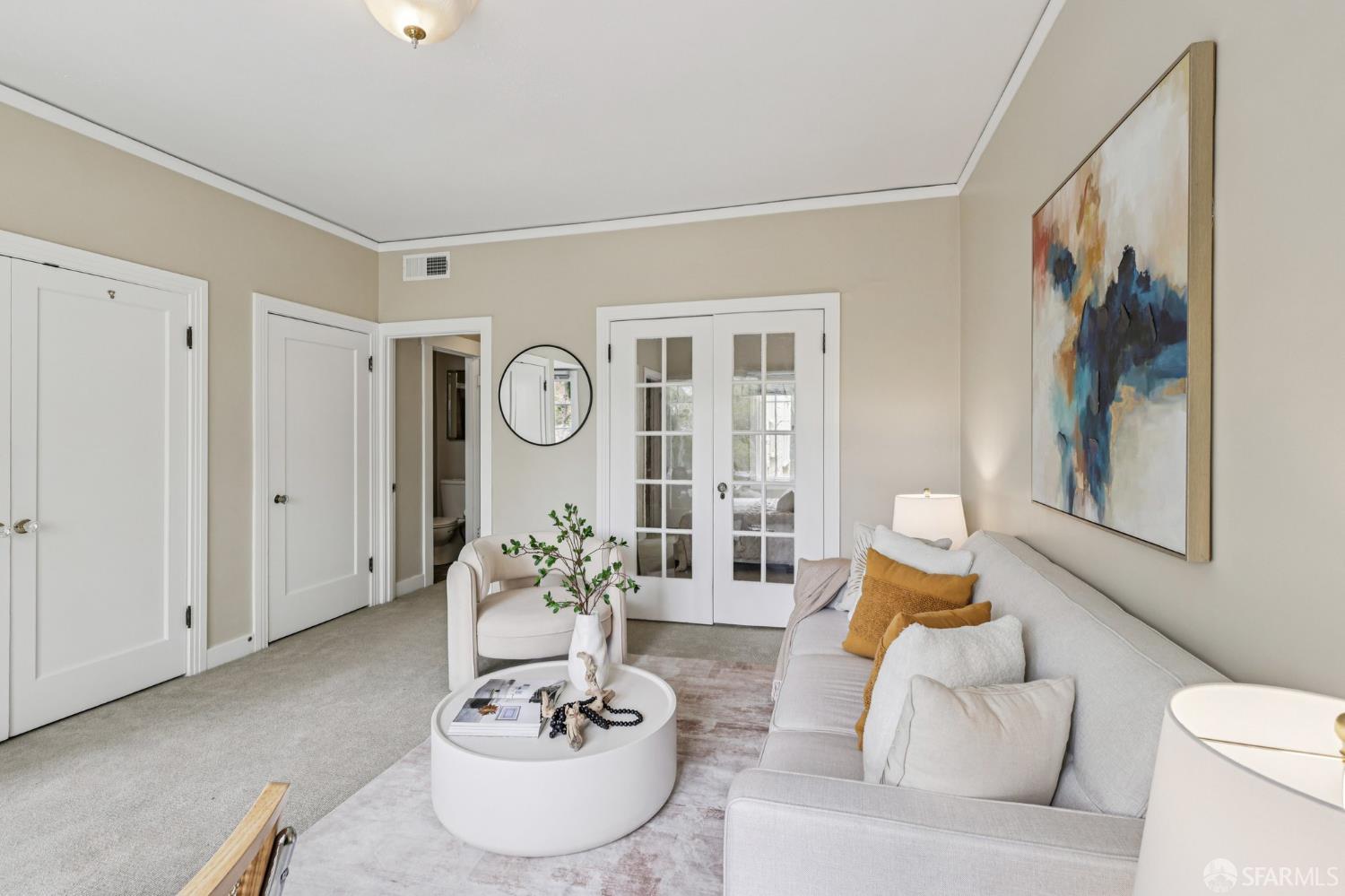 Detail Gallery Image 3 of 32 For 1767 Euclid Ave #4,  Berkeley,  CA 94709 - 2 Beds | 1 Baths