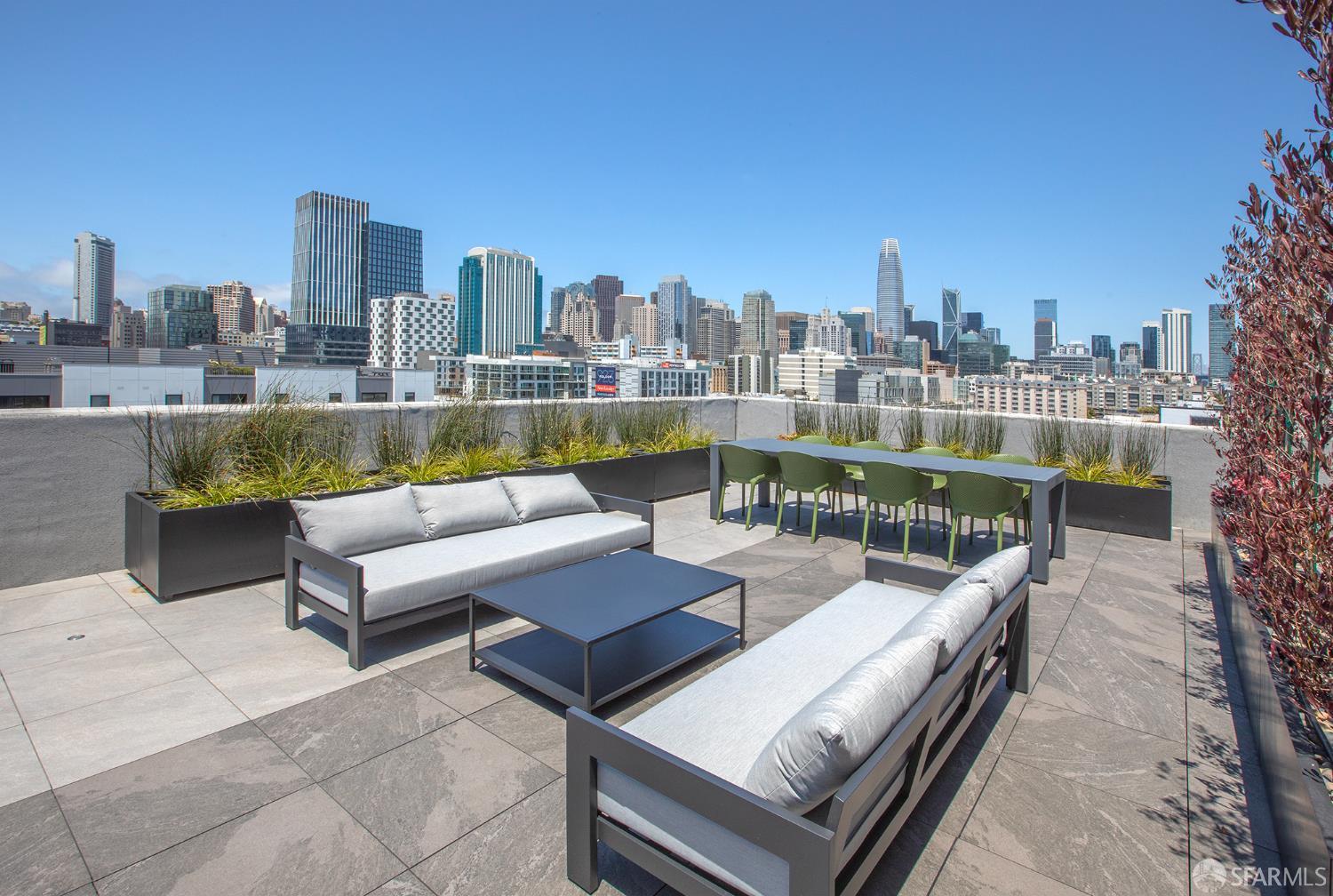 Photo #10: 425060051 Listing: Photo #10