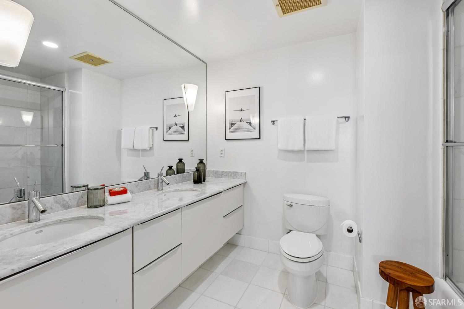 Photo #26: 425059827 Listing: Photo #26