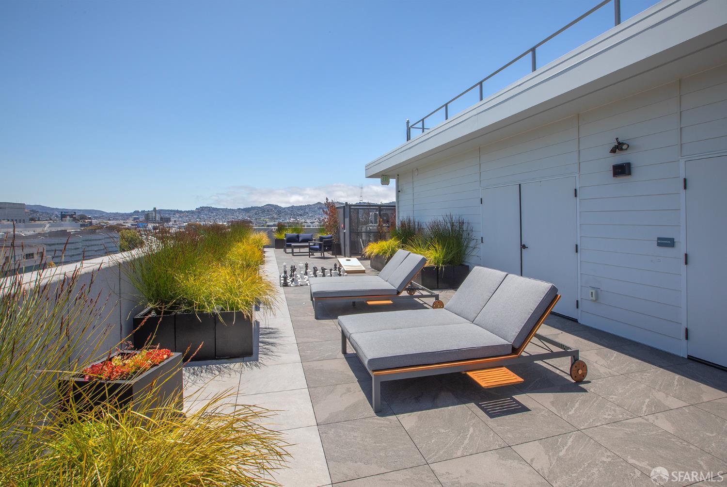 Photo #17: 425060052 Listing: Photo #17