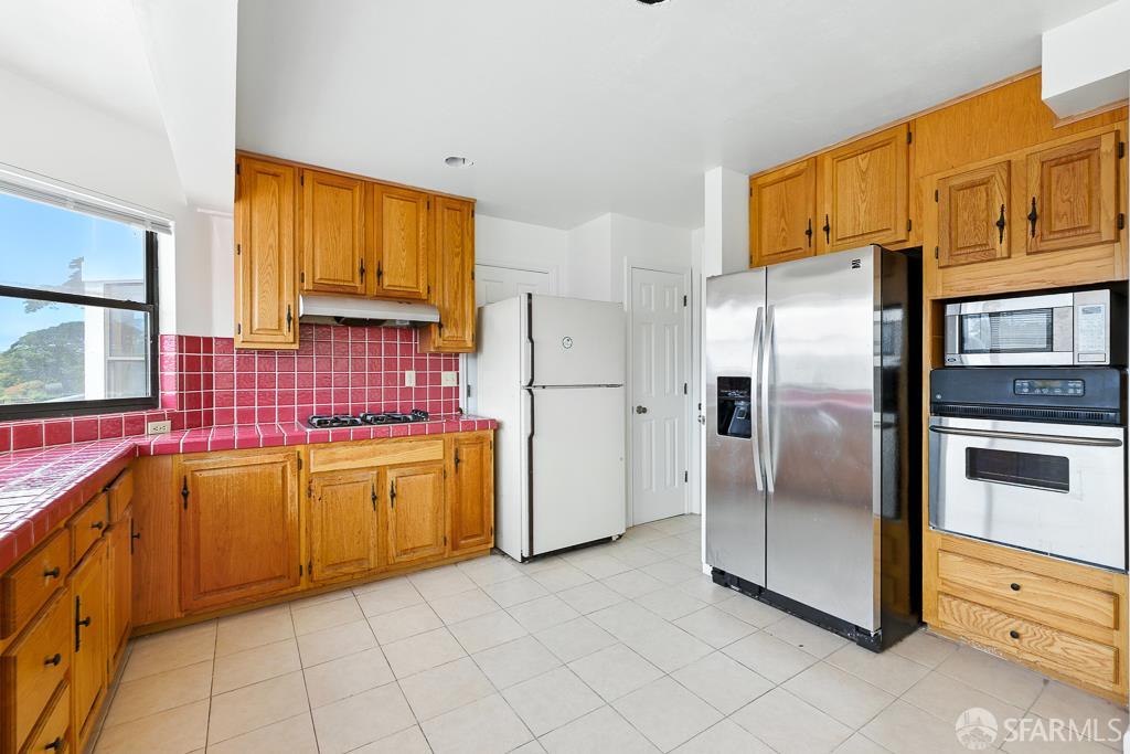 Detail Gallery Image 19 of 48 For 597 Lincoln Way, San Francisco,  CA 94122 - – Beds | – Baths