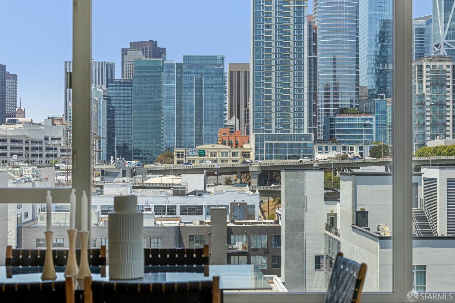 Photo #8: 425059827 Listing: Photo #8