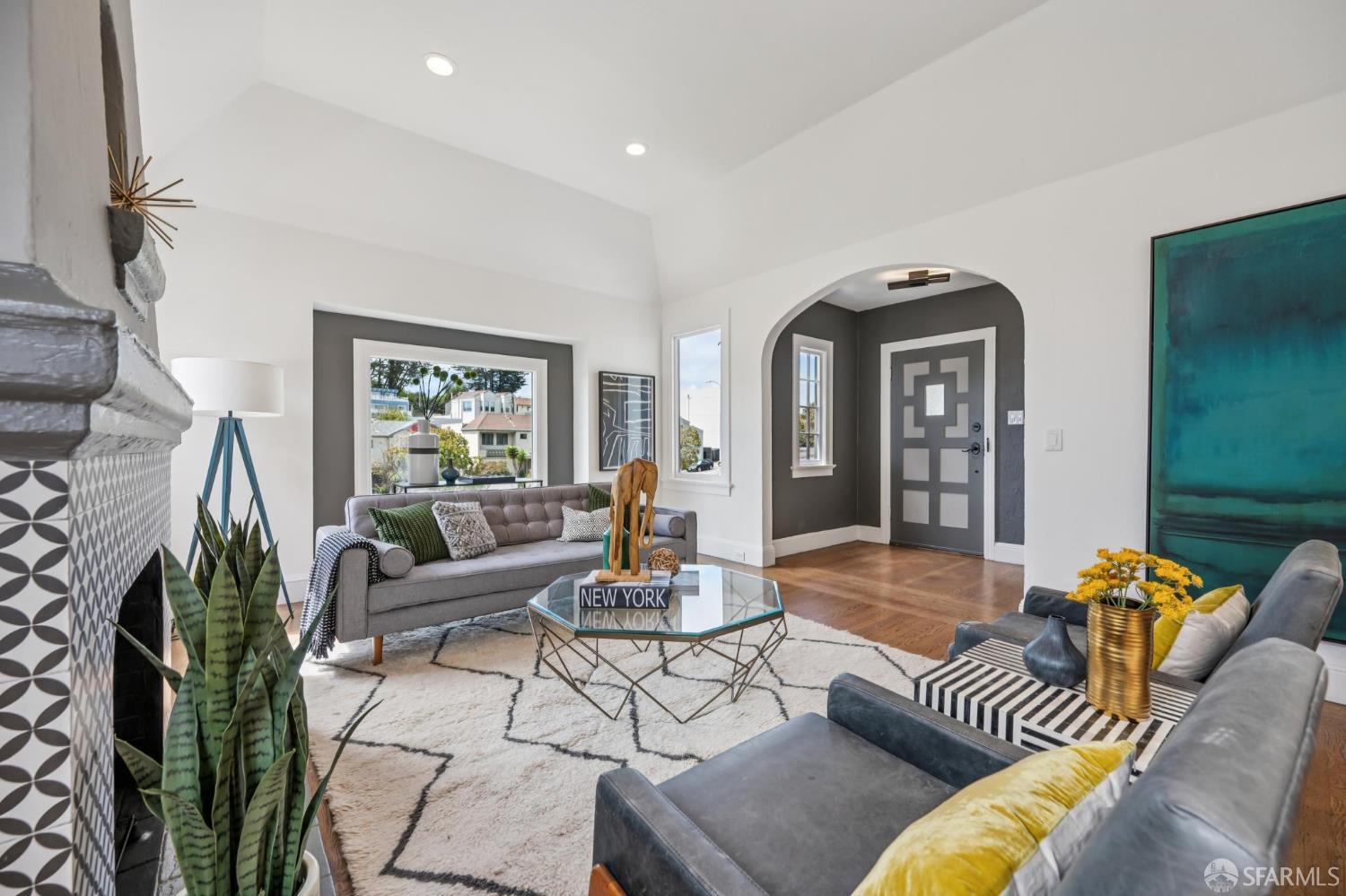 Detail Gallery Image 15 of 56 For 1007 Portola Dr, San Francisco,  CA 94127 - 3 Beds | 2 Baths