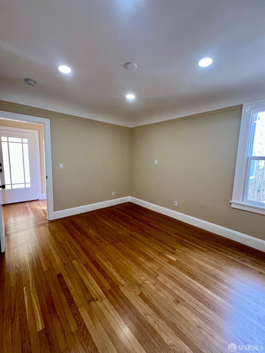 Detail Gallery Image 15 of 40 For 65 Ottawa Ave, San Francisco,  CA 94112 - 2 Beds | 1 Baths