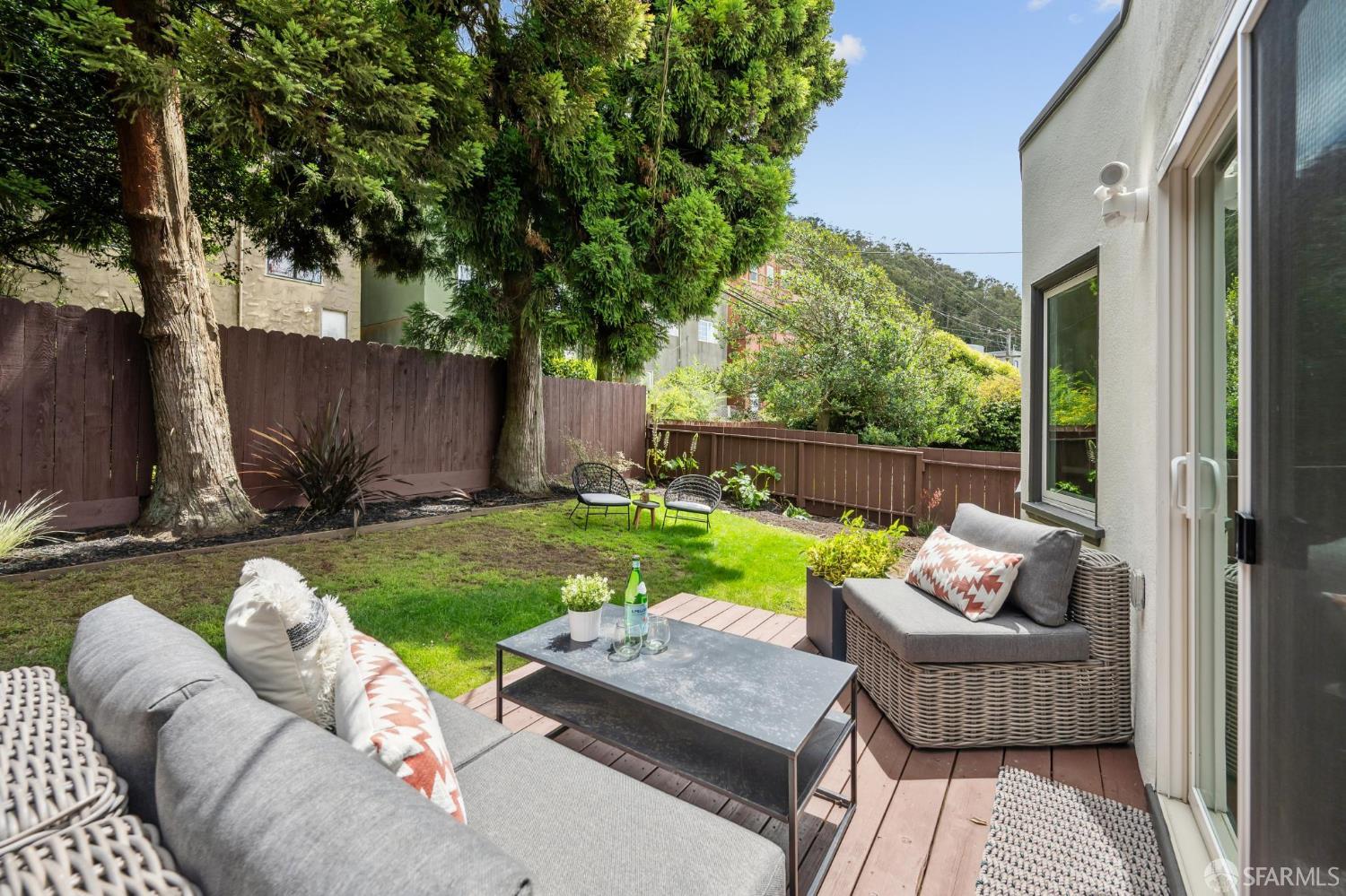 Detail Gallery Image 50 of 56 For 1007 Portola Dr, San Francisco,  CA 94127 - 3 Beds | 2 Baths