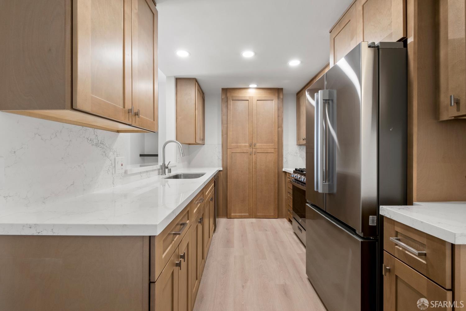 Detail Gallery Image 26 of 54 For 1520 Taylor St #501,  San Francisco,  CA 94133 - 2 Beds | 2 Baths