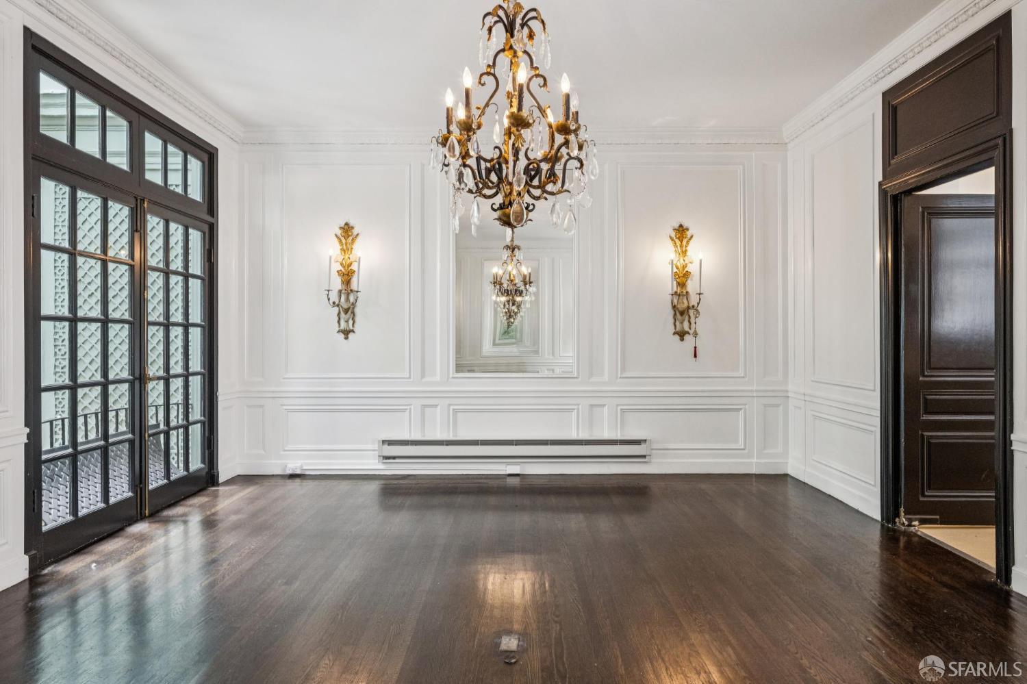 Detail Gallery Image 15 of 49 For 843 Mason St, San Francisco,  CA 94108 - 5 Beds | 4/2 Baths