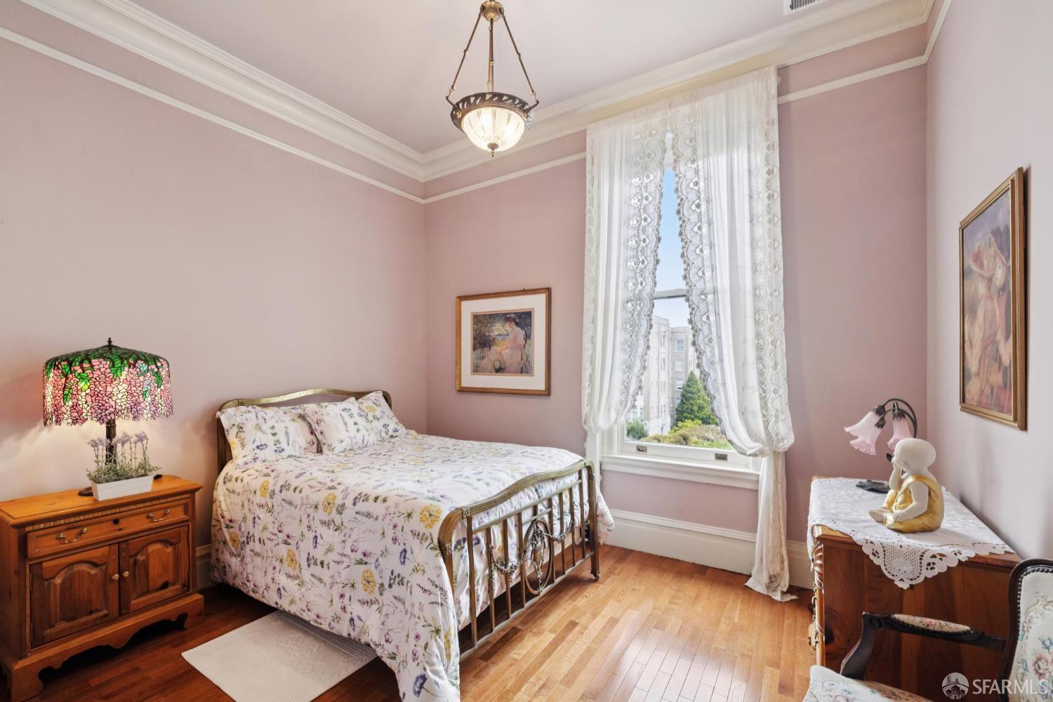 Detail Gallery Image 27 of 53 For 1818 California St, San Francisco,  CA 94109 - 6 Beds | 6/1 Baths