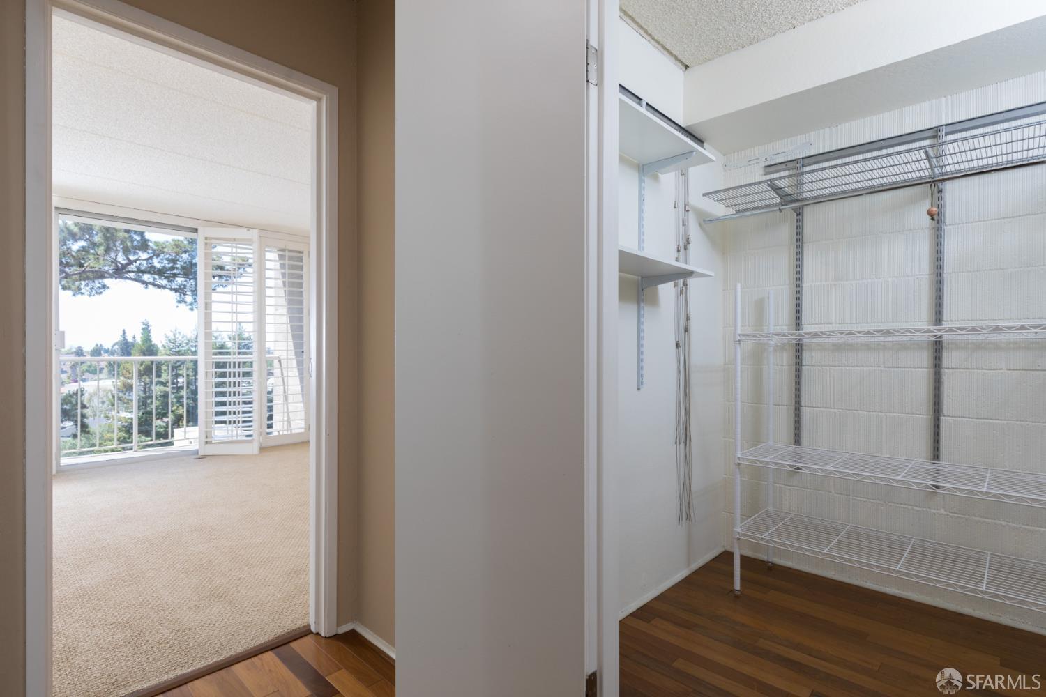 Detail Gallery Image 10 of 23 For 1 1 Kelton Court, Oakland, Ca Ct 1e,  Oakland,  CA 94611 - 1 Beds | 1 Baths