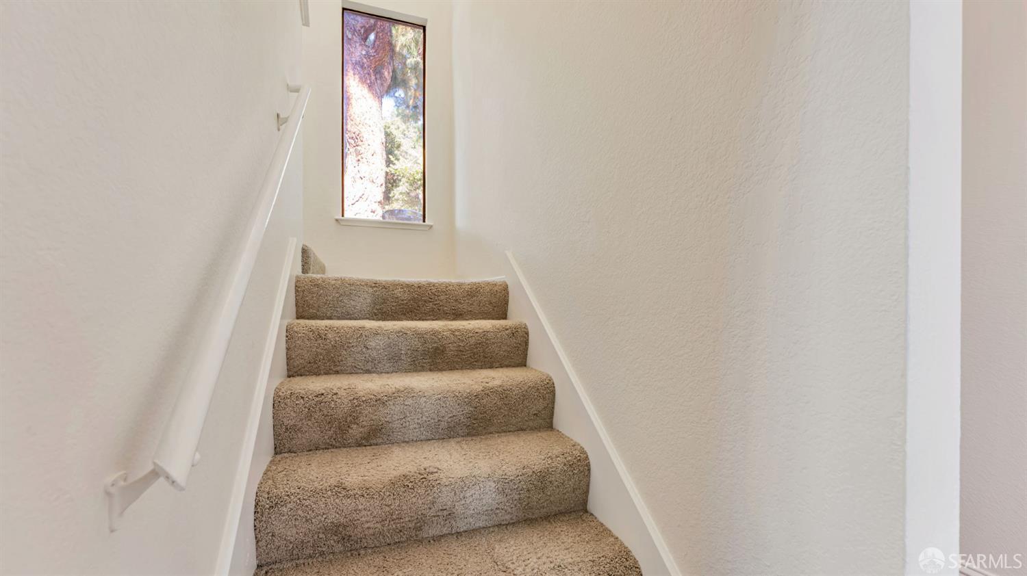 Detail Gallery Image 15 of 37 For 107 Alice Ln, El Sobrante,  CA 94803 - 2 Beds | 2 Baths