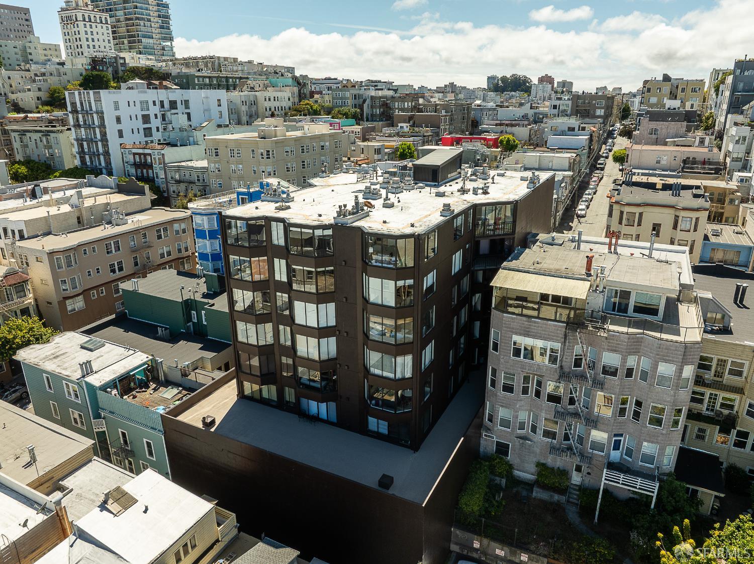 Detail Gallery Image 3 of 54 For 1520 Taylor St #501,  San Francisco,  CA 94133 - 2 Beds | 2 Baths