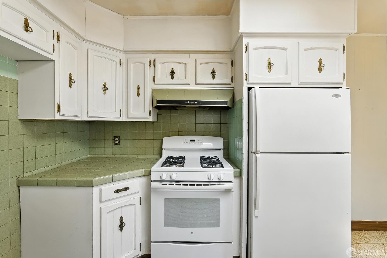 Detail Gallery Image 20 of 32 For 325 Pope St, San Francisco,  CA 94112 - 3 Beds | 2 Baths