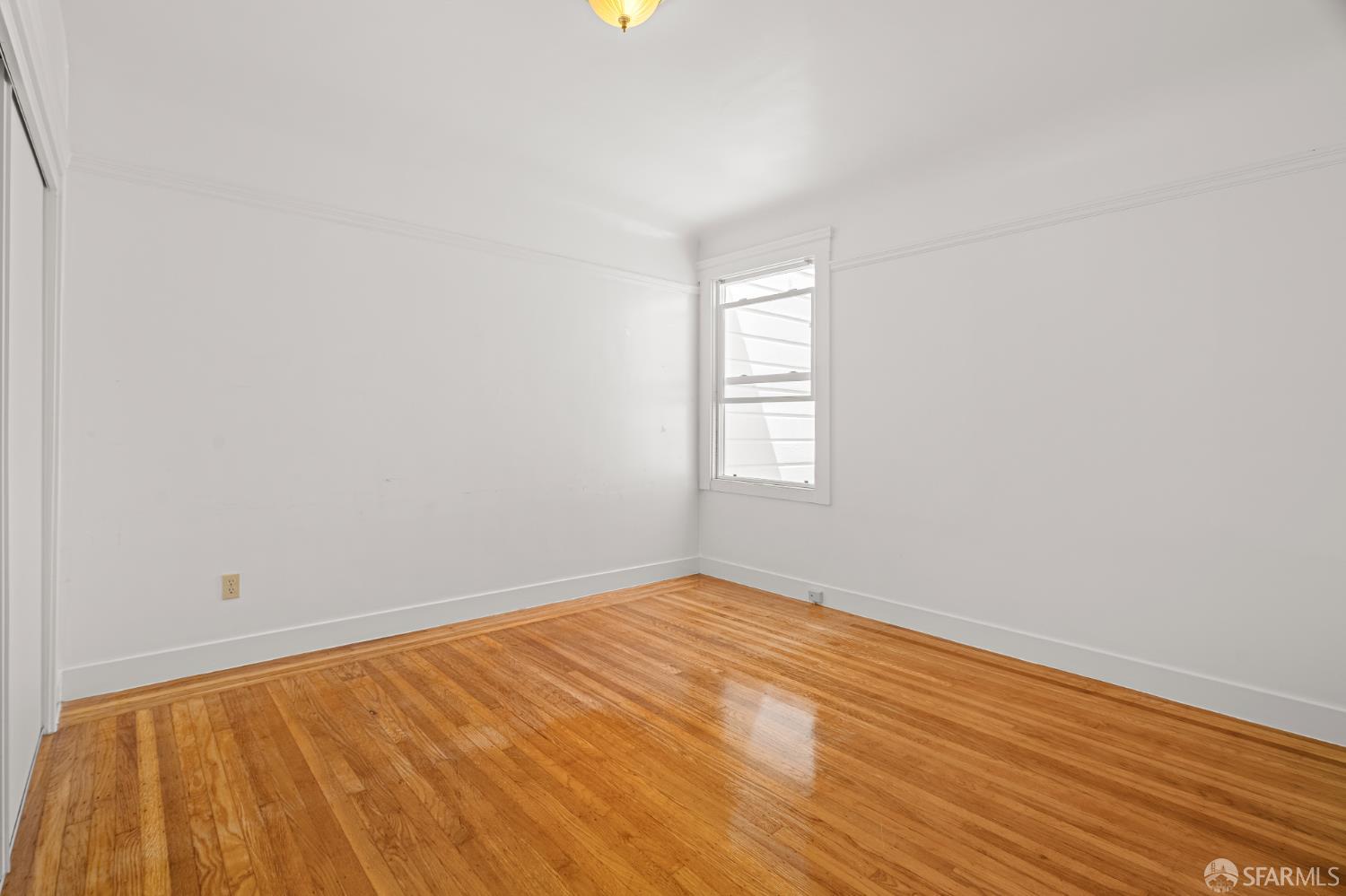 Detail Gallery Image 11 of 30 For 87 Whittier St, San Francisco,  CA 94112 - 3 Beds | 1 Baths