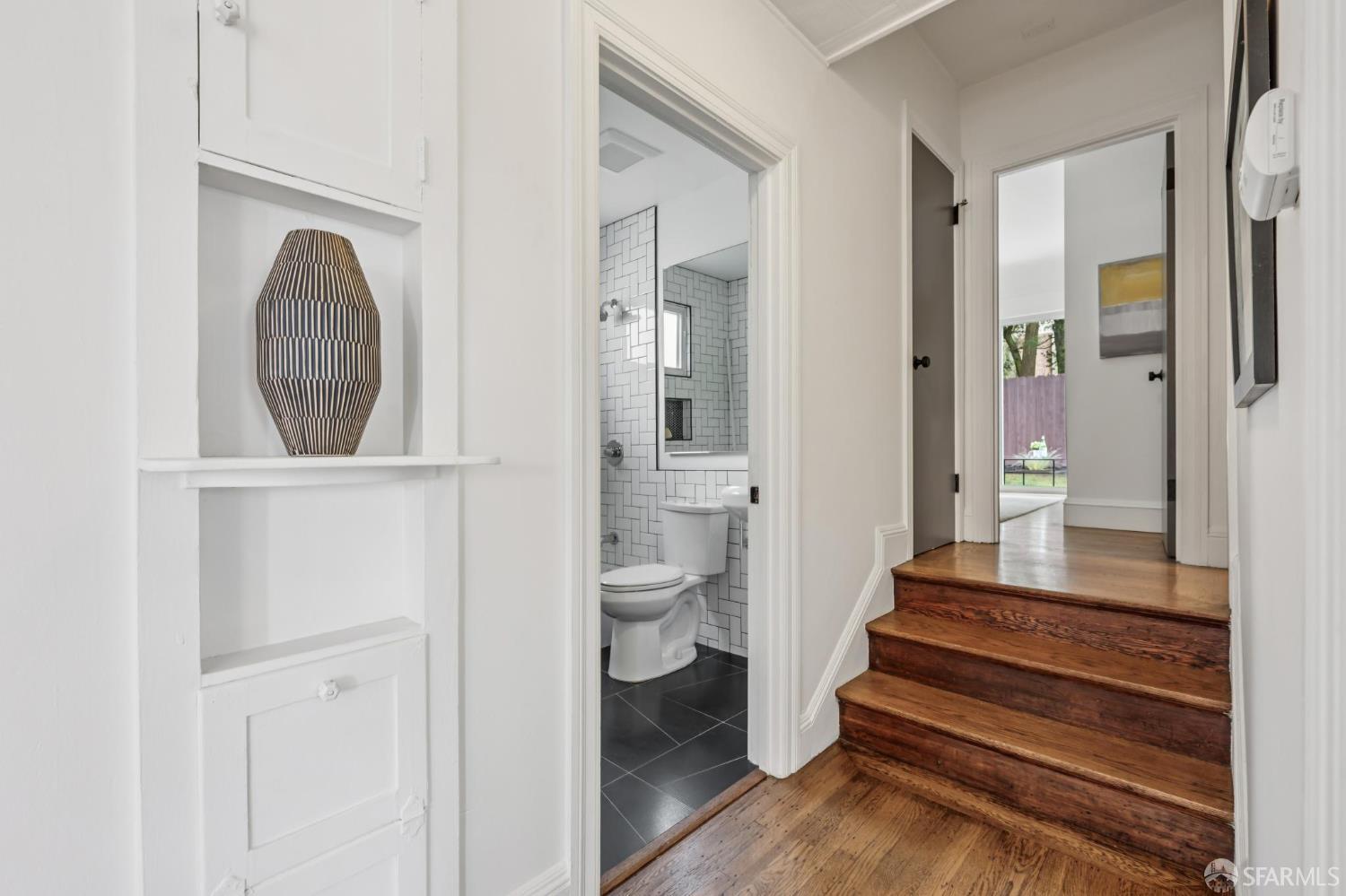 Detail Gallery Image 35 of 56 For 1007 Portola Dr, San Francisco,  CA 94127 - 3 Beds | 2 Baths