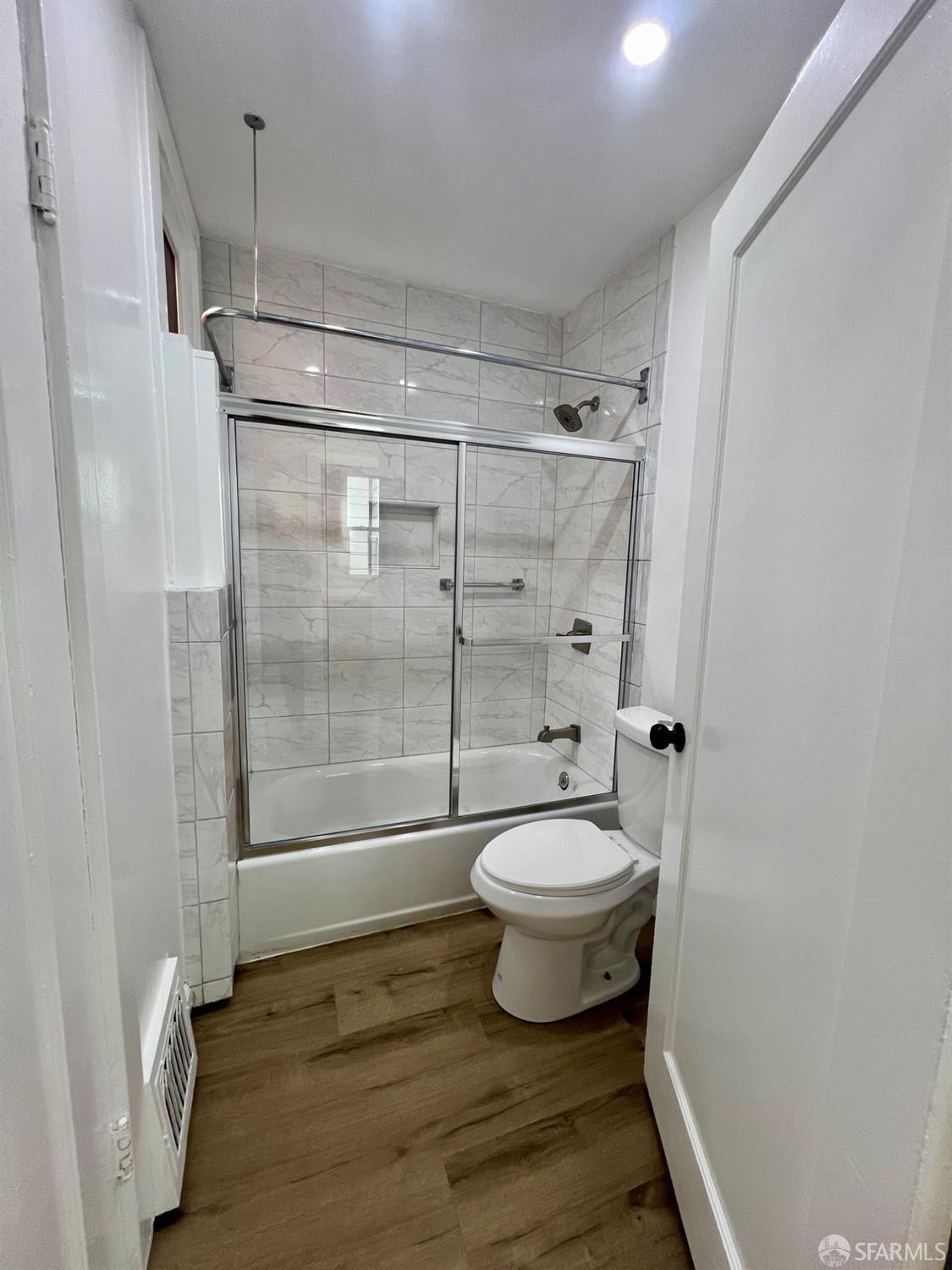 Detail Gallery Image 25 of 40 For 65 Ottawa Ave, San Francisco,  CA 94112 - 2 Beds | 1 Baths