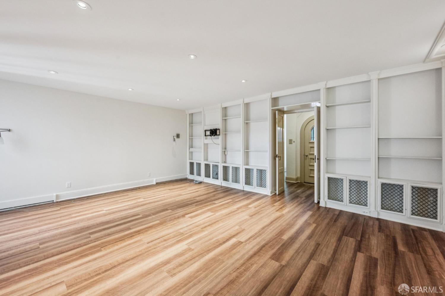 Detail Gallery Image 41 of 49 For 843 Mason St, San Francisco,  CA 94108 - 5 Beds | 4/2 Baths