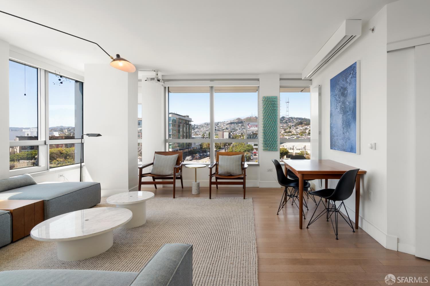 Photo #4: 425060502 Listing 