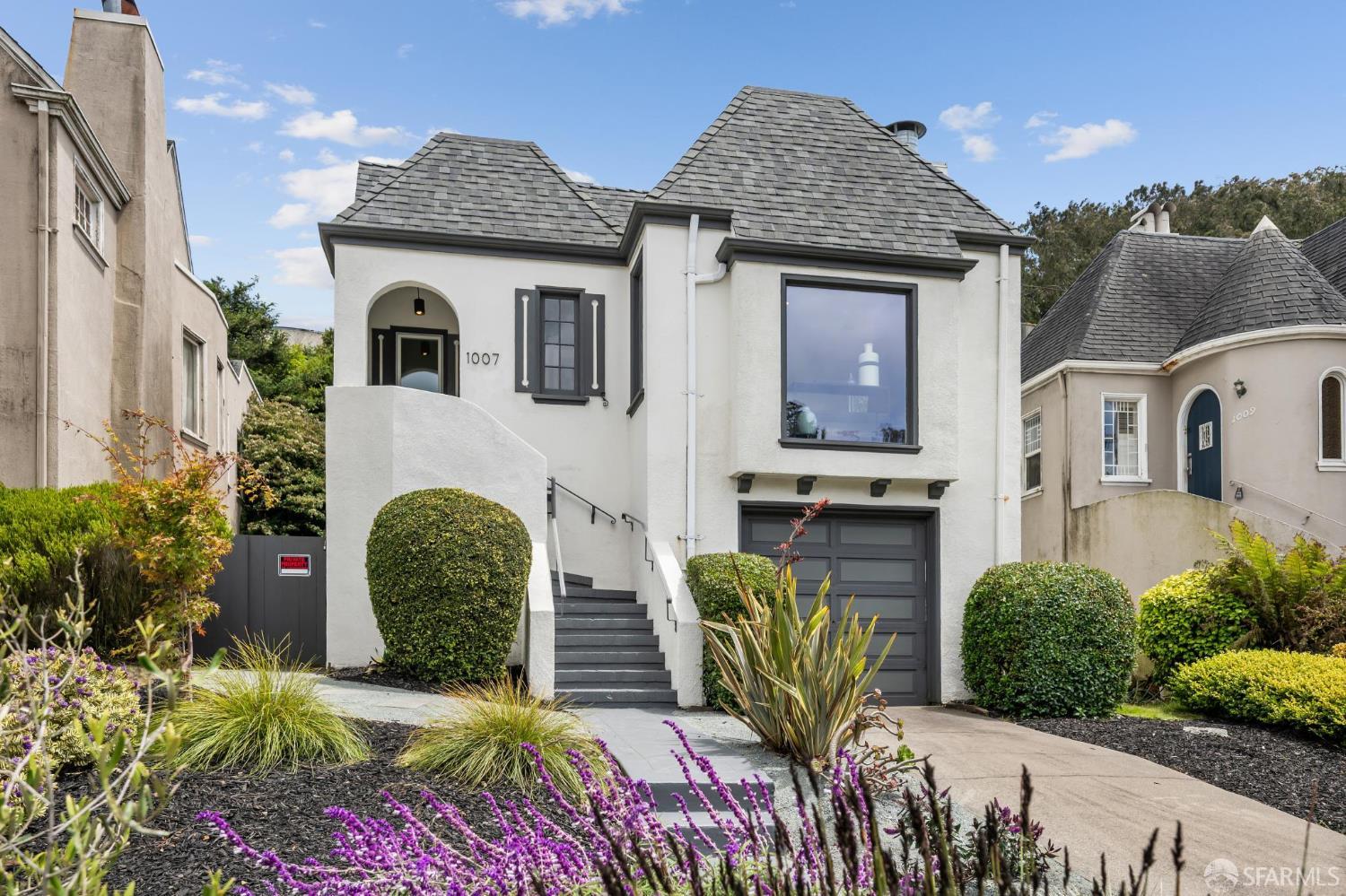 Detail Gallery Image 2 of 56 For 1007 Portola Dr, San Francisco,  CA 94127 - 3 Beds | 2 Baths