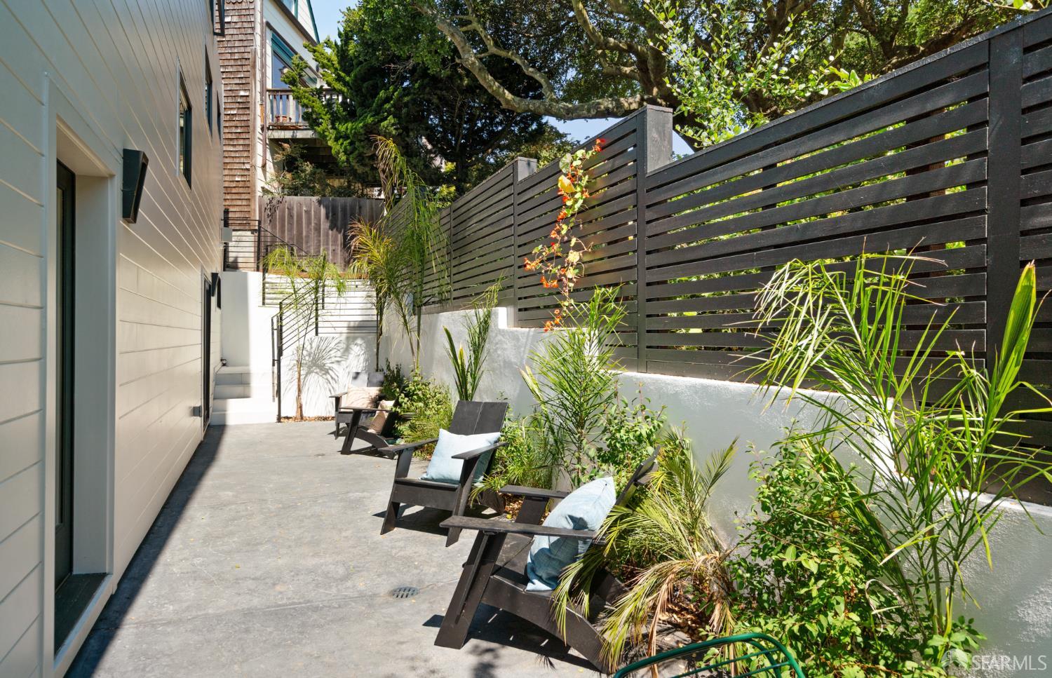 Detail Gallery Image 26 of 28 For 4822 19th St, San Francisco,  CA 94114 - 4 Beds | 4/1 Baths