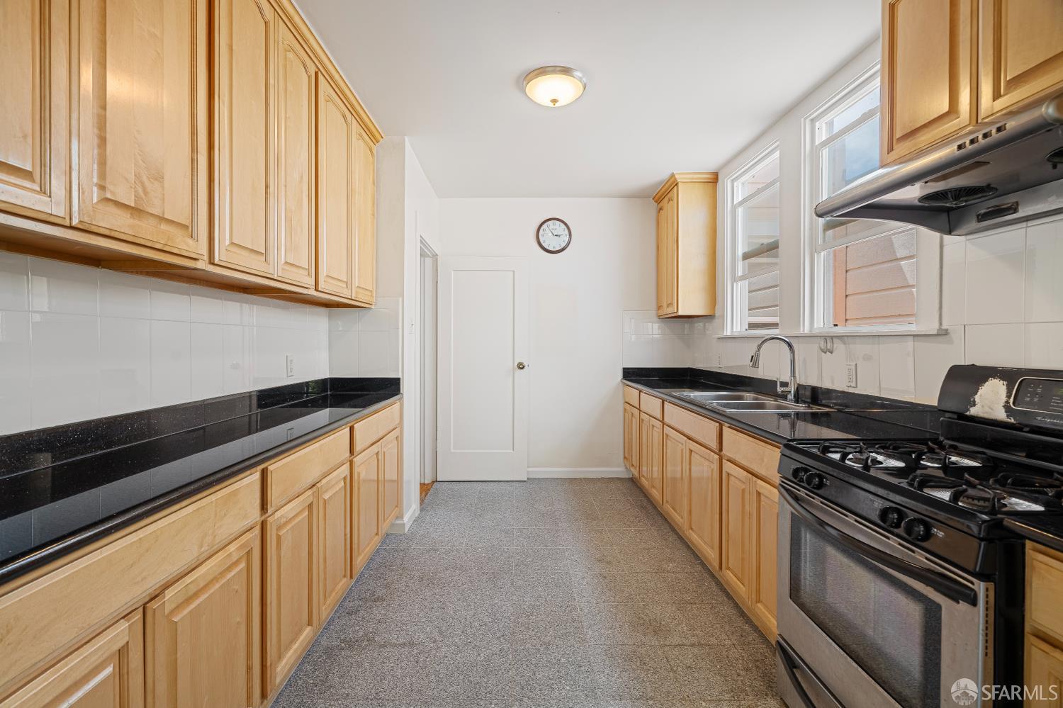 Detail Gallery Image 19 of 30 For 87 Whittier St, San Francisco,  CA 94112 - 3 Beds | 1 Baths
