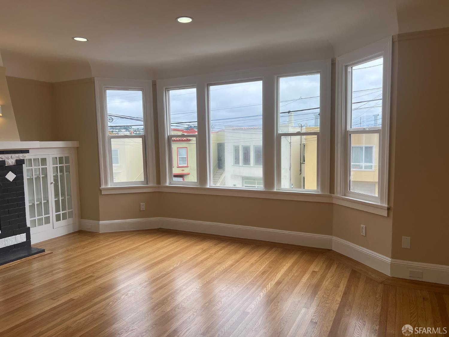 Detail Gallery Image 11 of 40 For 65 Ottawa Ave, San Francisco,  CA 94112 - 2 Beds | 1 Baths