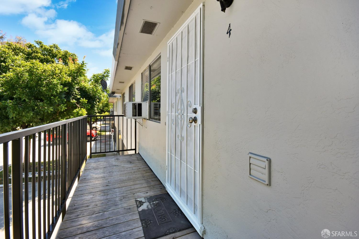 Detail Gallery Image 19 of 23 For 329 Blossom Hill Rd #4,  San Jose,  CA 95123 - 2 Beds | 1 Baths