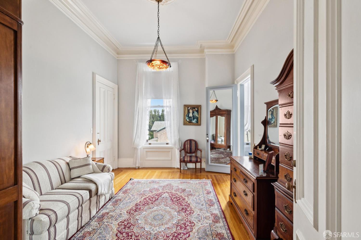 Detail Gallery Image 30 of 53 For 1818 California St, San Francisco,  CA 94109 - 6 Beds | 6/1 Baths