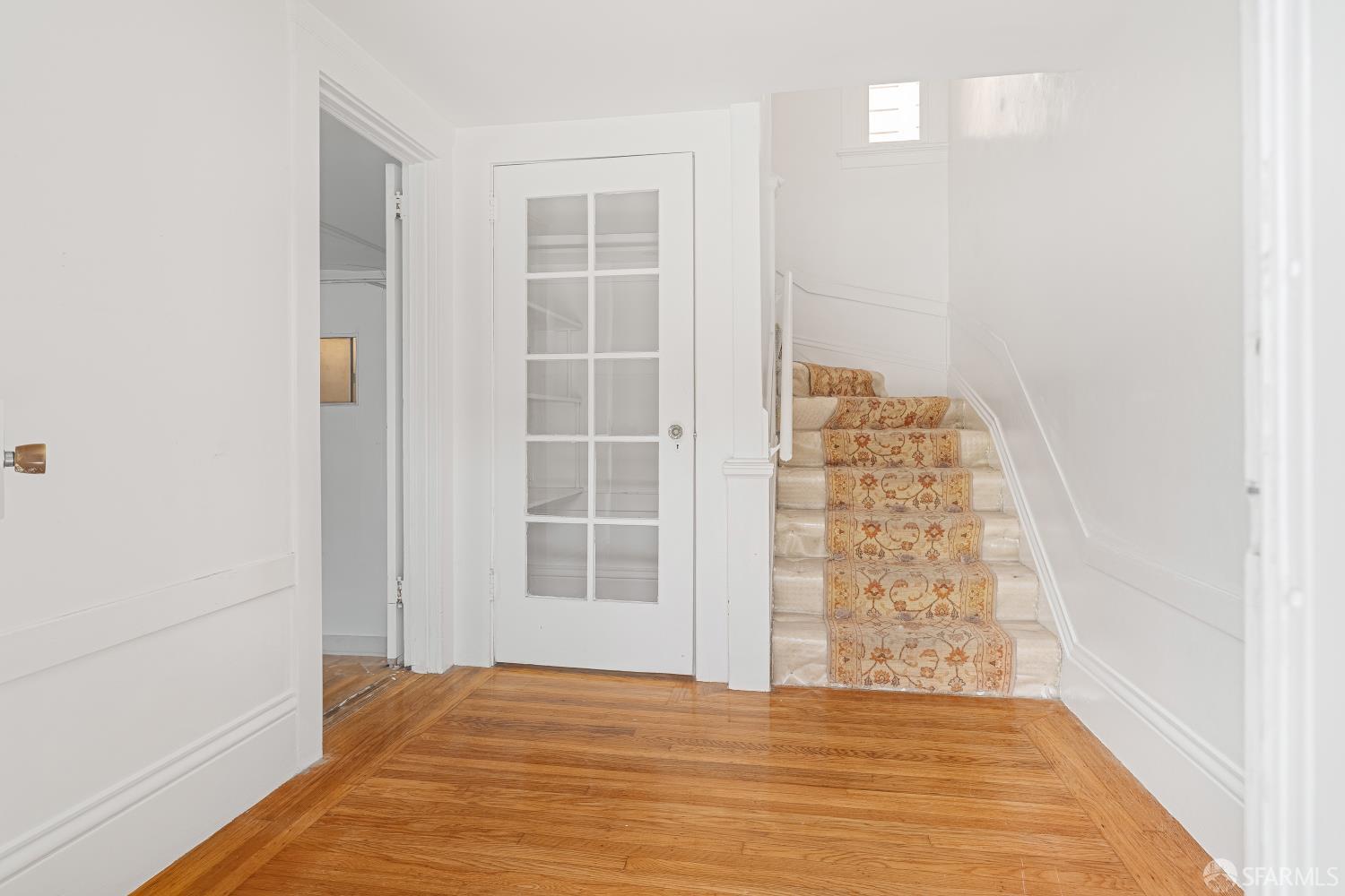 Detail Gallery Image 3 of 30 For 87 Whittier St, San Francisco,  CA 94112 - 3 Beds | 1 Baths