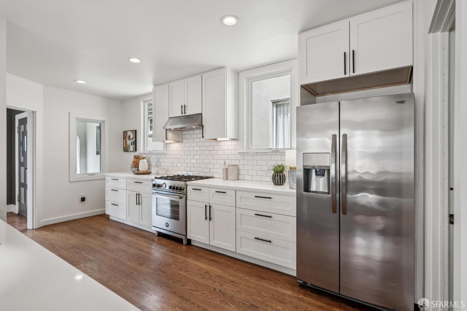 Detail Gallery Image 28 of 56 For 1007 Portola Dr, San Francisco,  CA 94127 - 3 Beds | 2 Baths