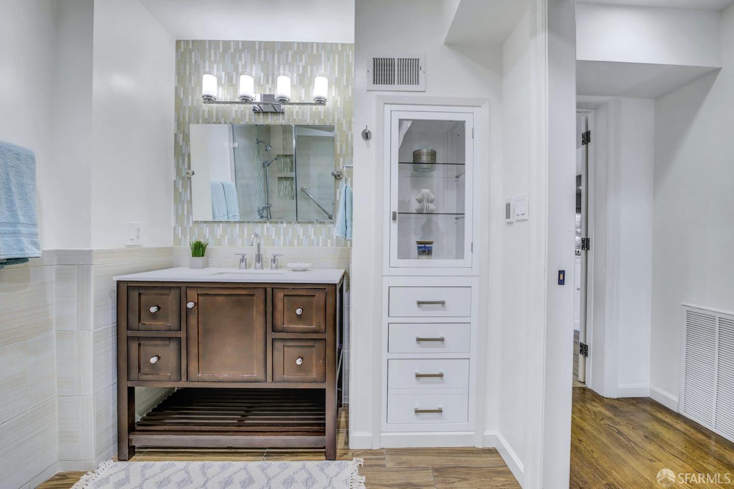 Detail Gallery Image 42 of 64 For 80 Fernwood Ave, Daly City,  CA 94015 - 4 Beds | 3 Baths