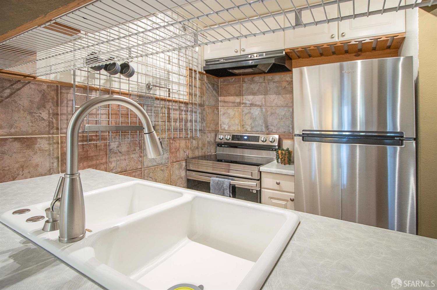 Photo #6: 425060256 Listing 