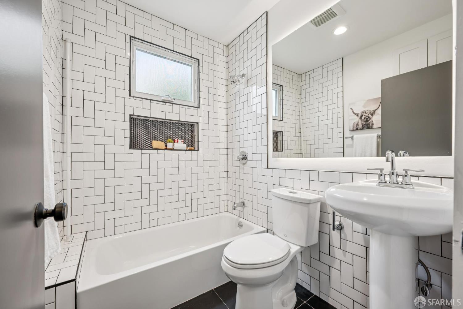 Detail Gallery Image 45 of 56 For 1007 Portola Dr, San Francisco,  CA 94127 - 3 Beds | 2 Baths