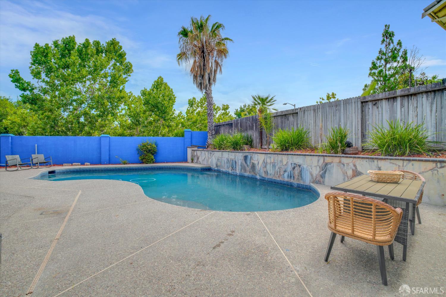 Detail Gallery Image 36 of 47 For 4704 Palomino Way, Antioch,  CA 94531 - 4 Beds | 3 Baths