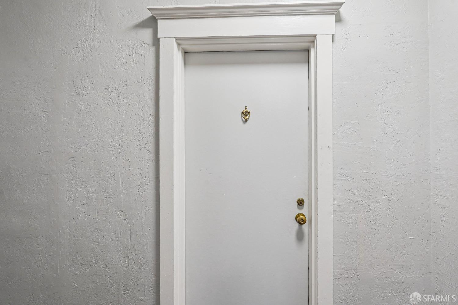 Detail Gallery Image 5 of 15 For 2415 Van Ness Ave #202,  San Francisco,  CA 94109 - 1 Beds | 1 Baths