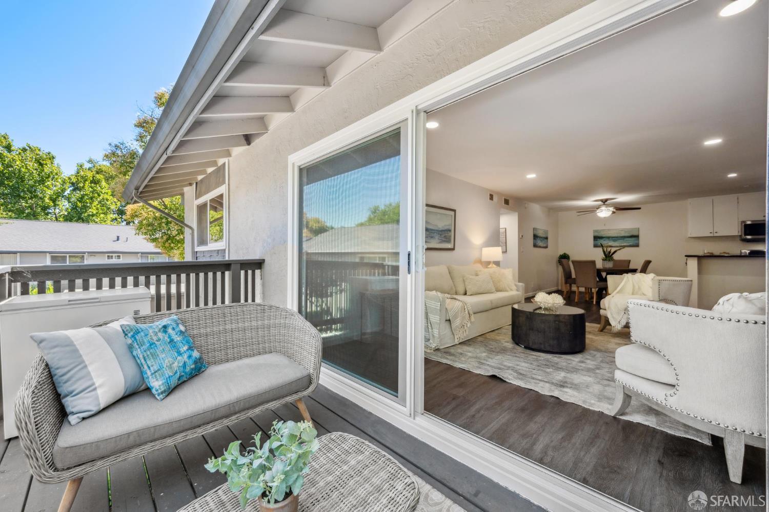 Detail Gallery Image 15 of 61 For 9085 Alcosta Blvd #415,  San Ramon,  CA 94583 - 2 Beds | 1 Baths