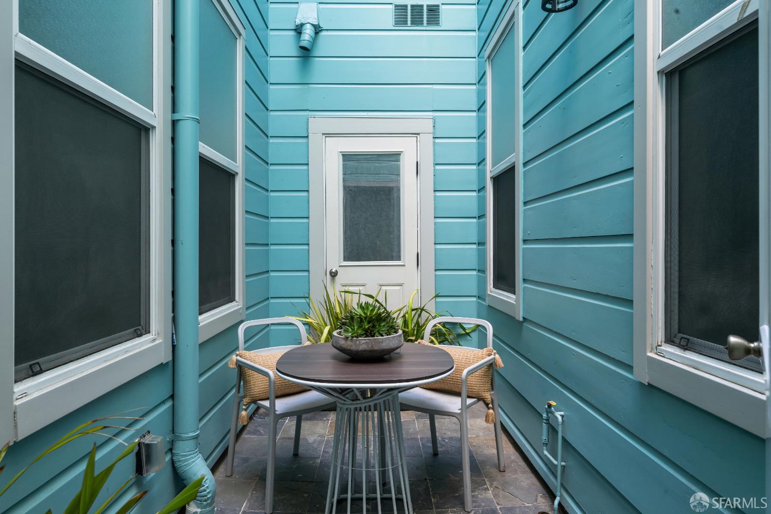 Photo #16: 425055304 Listing: Photo #16