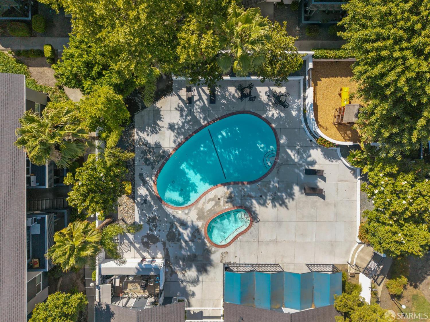 Detail Gallery Image 2 of 61 For 9085 Alcosta Blvd #415,  San Ramon,  CA 94583 - 2 Beds | 1 Baths