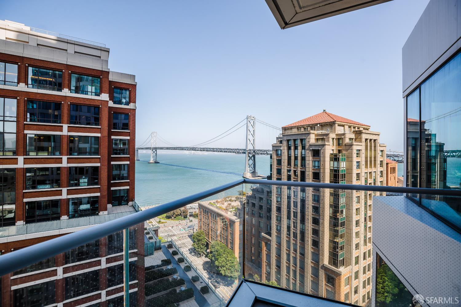 Detail Gallery Image 14 of 33 For 280 Spear St 19f,  San Francisco,  CA 94105 - 1 Beds | 1 Baths