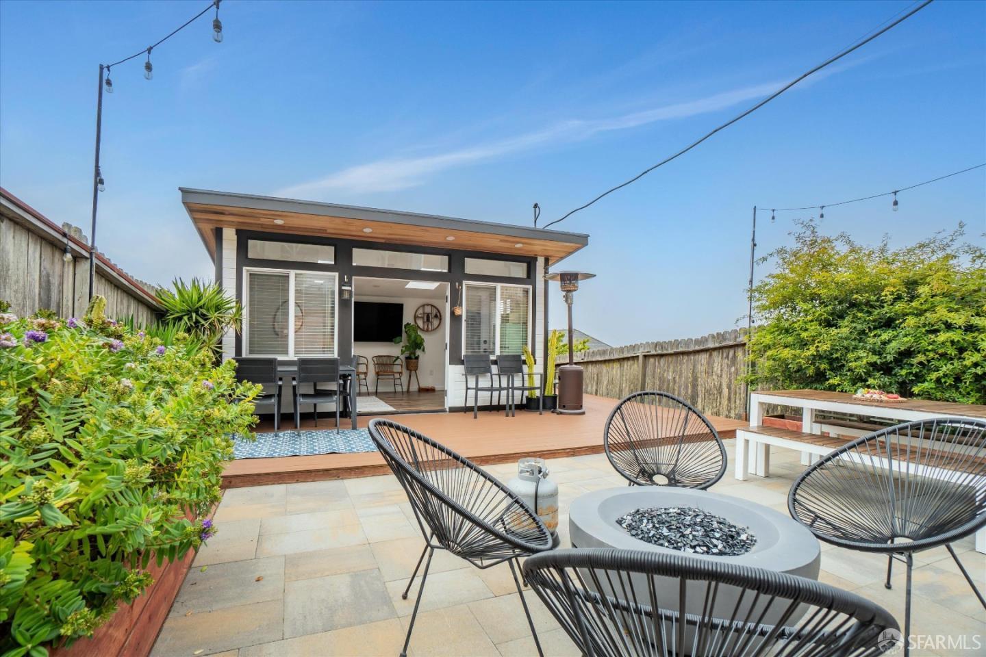 Detail Gallery Image 39 of 47 For 328 Peoria St, Daly City,  CA 94014 - 2 Beds | 1 Baths