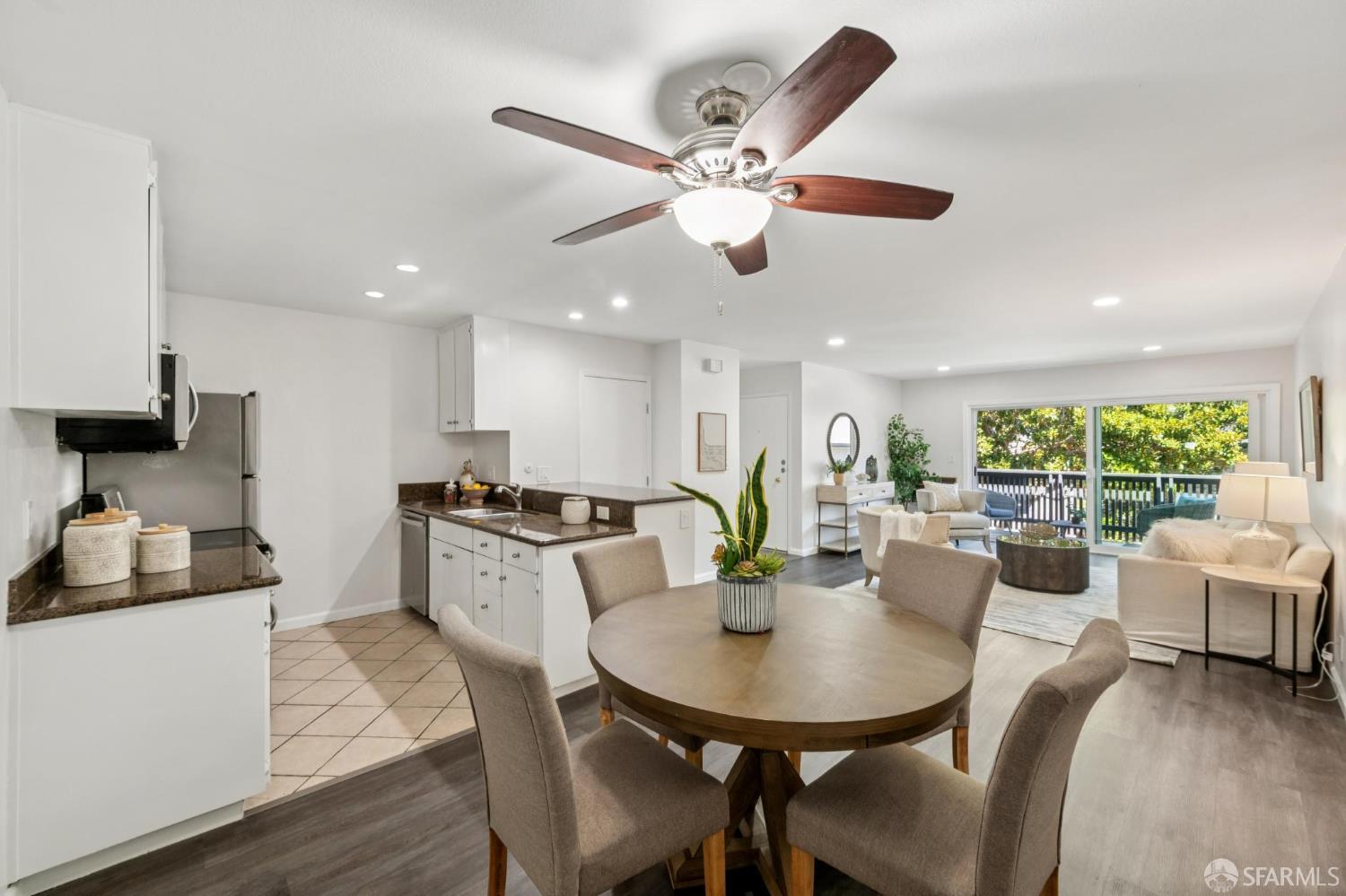 Detail Gallery Image 21 of 61 For 9085 Alcosta Blvd #415,  San Ramon,  CA 94583 - 2 Beds | 1 Baths