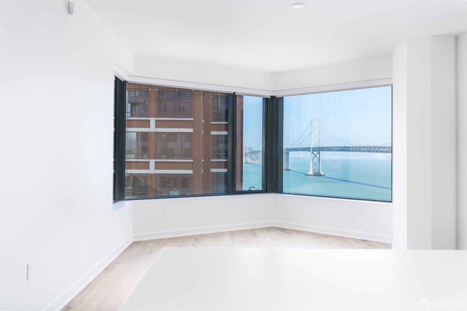 Detail Gallery Image 6 of 33 For 280 Spear St 19f,  San Francisco,  CA 94105 - 1 Beds | 1 Baths