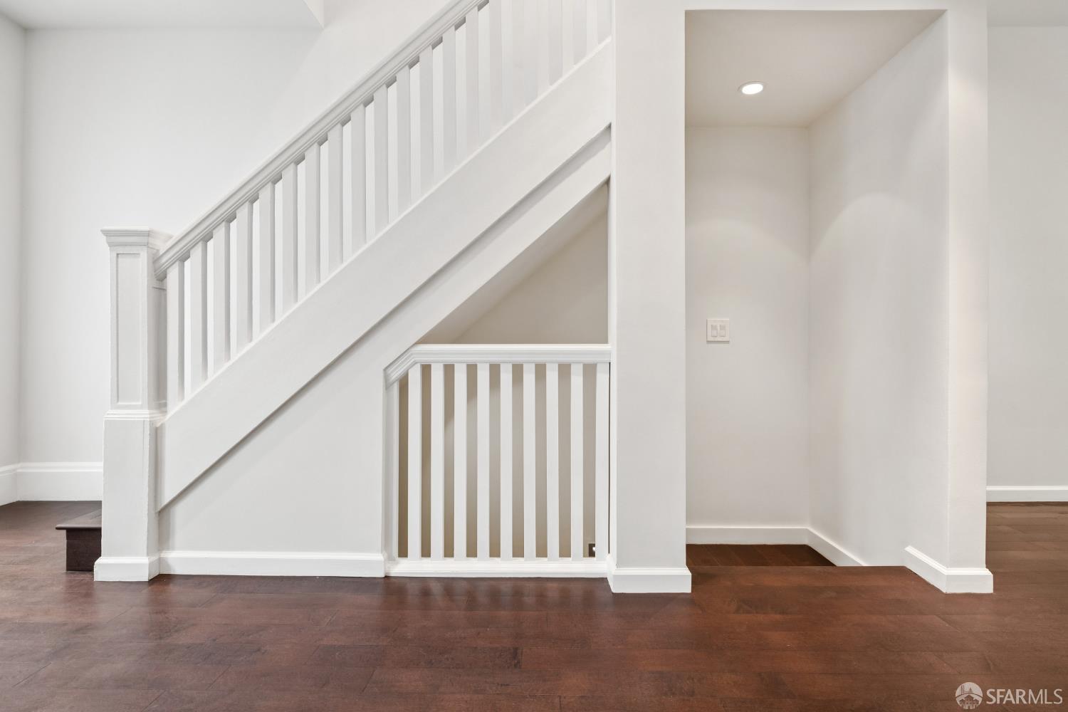 Detail Gallery Image 33 of 71 For 971 Filbert St, San Francisco,  CA 94133 - 4 Beds | 2/1 Baths