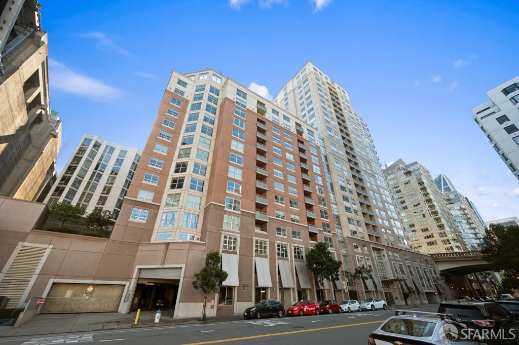 Detail Gallery Image 2 of 25 For 400 Beale St #403,  San Francisco,  CA 94105 - 1 Beds | 1 Baths